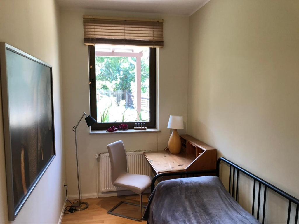 Ferienwohnung An Der Gruenen Clara エアフルト エクステリア 写真